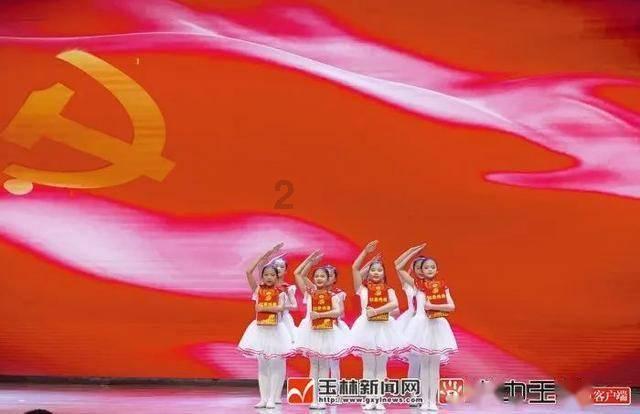 黄金圣斗士前三排名?听徐静雨说!